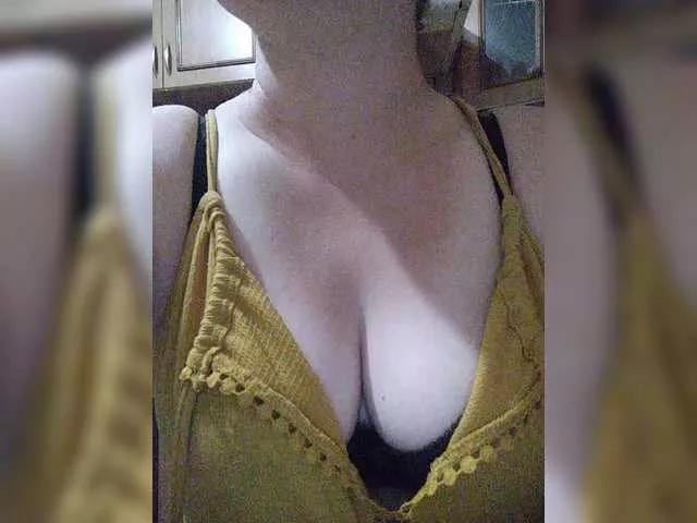 Vitalina272127 on BongaCams