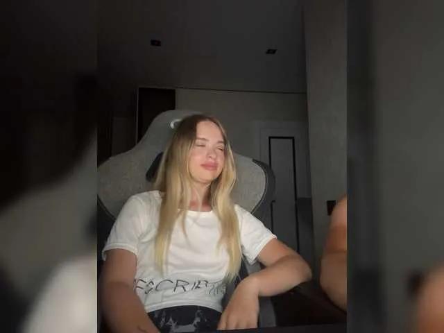 BongaCams XKery is Freechat XKery — Smart men, easy, relaxed communication.