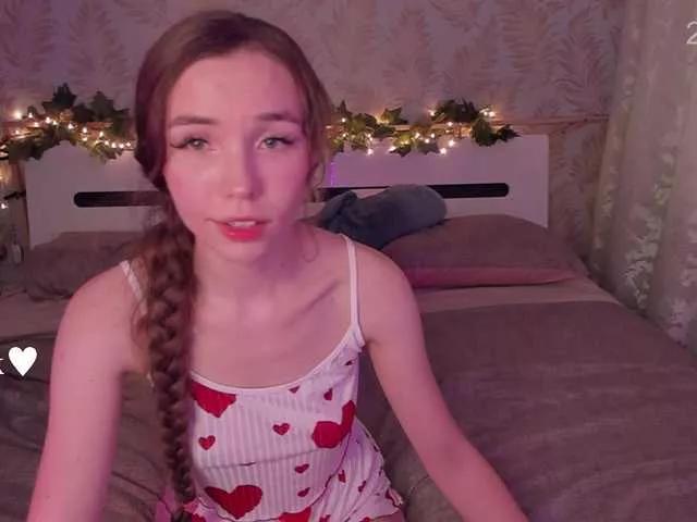 YonaBones on BongaCams