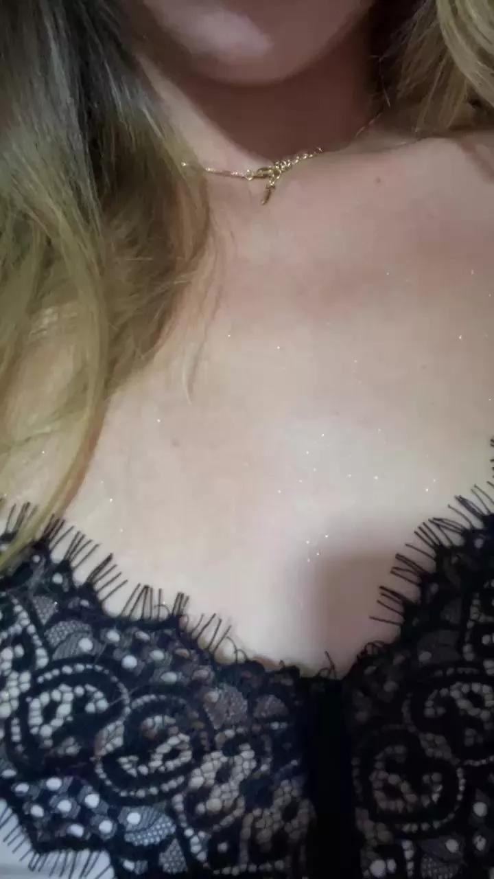lilydangeli on Cam4 