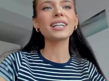 _isiah on Chaturbate 