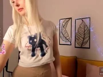 adelesilver — GOAL: spank ass x11 [0 tokens remaining]  #18 #petite #young #smalltits #blonde