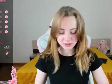 Freechat adelina_cowell on Chaturbate