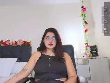 amabella_w — GOAL: Flash tits [30 tokens remaining] Lets have fun today #hairy #hairypussy #latina #bigass #fuckmachine