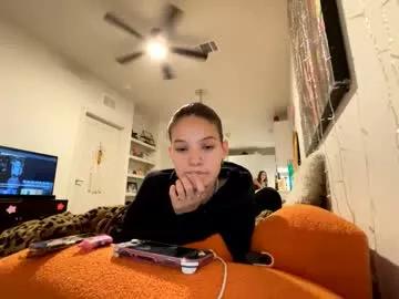 Freechat angelia01m on Chaturbate