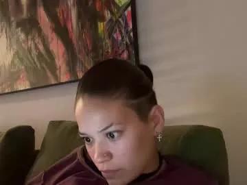 Freechat angelia01m on Chaturbate