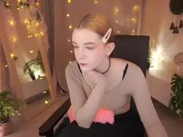 Freechat avaryder on Chaturbate