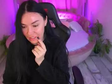 Chaturbate blacksilkqueen is Private blacksilkqueen — #new #nonude #brunette #longhair #feet Hello guys! This is my first day on the site, I'm a little worried, support me and let's make this day unforgettable!