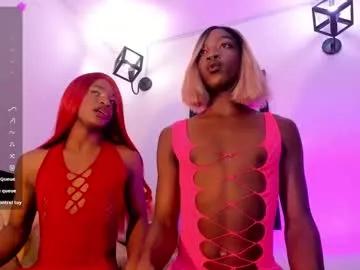 Freechat bloom_bbc on Chaturbate