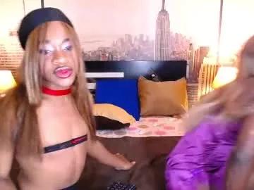 Freechat bloom_bbc on Chaturbate