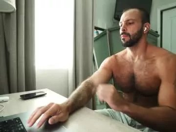 Freechat brucestryker on Chaturbate