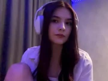 camienevius — GOAL: help me cum [262 tokens remaining] WelCome to My Room! My name is Rina #18 #smalltits #skinny #lovense #teen