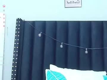 Freechat colombia_mommy_ on Chaturbate