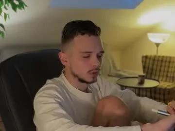 daimon_hall — Naked Workout #feet #muscles #cum #bigdick #fetish [1739 tokens remaining]