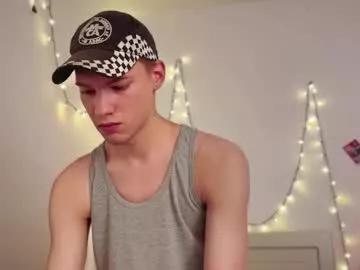 davey_ebash — CUM SHOW #skinny #young  #twink #gay [1888 tokens remaining]