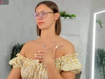 denise_halle — GOAL: tease ass [22 tokens remaining] I will be glad of your support.!! Fvrt pattern 11, 100, 111 #bigass #natural #cum #lovense #daddysgirl