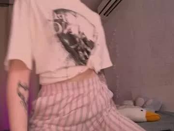 Freechat evaa_moonn_ on Chaturbate