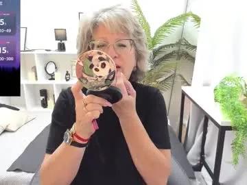 Freechat evelynblissful on Chaturbate