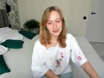 extra_wet_dry — suck fingers #shy #cute #18 #nonude [0 tokens remaining]