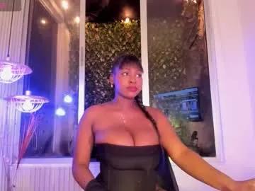 gisellefox_1 — Hi loves ,am New here on Chaturbate welcome to my room and let's get to make many friends around the world your tips gives me pleasure #ebony #milk #mommy #bbc  #bbw