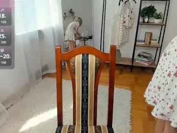 glossybabe_ — lick and bounce my tit  !? lovense work ... call me Cherry :) #18 #bigboobs #new #blonde #teen [0 tokens remaining]