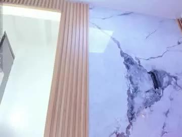 Freechat isisleroy on Chaturbate