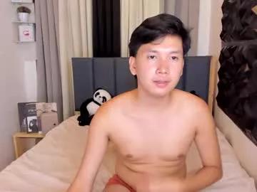 Freechat jchugecock on Chaturbate