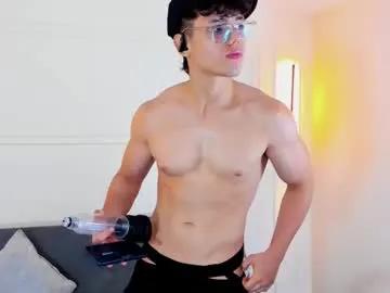 jhoumod_21 — GOAL: Show cum [993 tokens remaining] Hey, let's have fun together!  #cum #lovense #bigass #bigcock #muscle