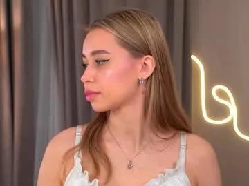 jjennnyy — GOAL: Give my fingers a taste with eye contact! | Hey, i'm Jenny! My fav patterns 120/160/444 tk! Boobs Wheel - 88 tk! Lush Wheel - 77 tk! #bigboobs #new # #18 #young #teen [15 tokens remaining]