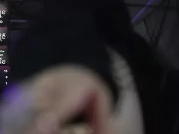 kattusauruss on Chaturbate 