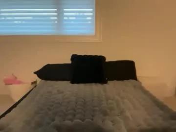 kenziesmithh — top off #new #innocent #blonde [1111 tokens remaining]