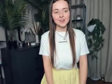 laura_mutti — goal: Handbra for something HEAVY   Hi all! my name is Samantha! #new #teen #skinny #cute #bigboobs [255 tokens remaining]