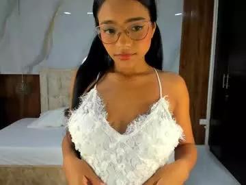 lillyy16 on Chaturbate 