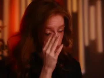 lizzy_blaze — there is nothing to see here - Goal: hello? #redhead #tease #natural