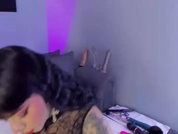 Freechat maddy_walker on Chaturbate