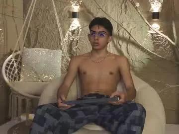 Freechat marcoyethan on Chaturbate