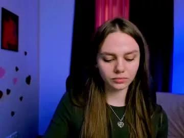 mila_hiss — GOAL: make our shit good [950 tokens remaining] Welcome to my room! #new #cute #18 #nonude #teen