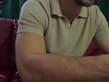 mrgreeneyes01 on Chaturbate 