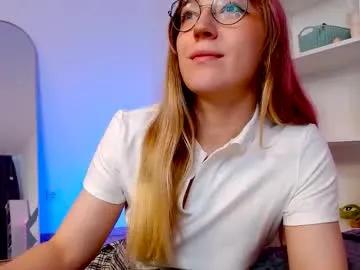 mrs_squirtling — GOAL: Take off my clothes [149 tokens left] // EPIC GOAL: Masturbate unti squirt [776 tokens left] #puffynipples #bignipples #mommy #muscle #smalltits