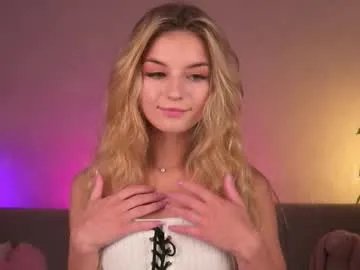 Freechat my_little_pollly on Chaturbate