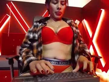 nairobi8 — GOAL: Show tits [33 tokens remaining] Welcome to my room! #brunette #slim #mature #cute #c2c
