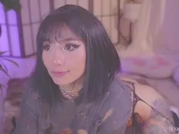 Freechat nekyra_san on Chaturbate