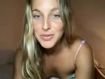 onyx_unleashed — Take bottoms OFF! [1000 tokens left]