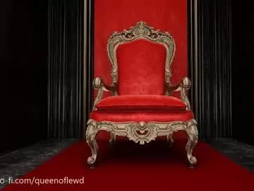 queenoflewd — Til naked [150 tokens remaining]| /menu for menu| Tip 10 tks if you enjoy the view