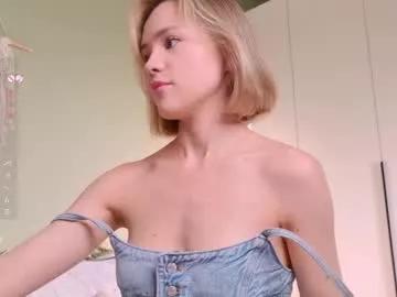 rinassecret — take off my panties  #teen #fit #smalltits #natural #petite favorite vibes - 10, 50, 222 [0 tokens remaining]