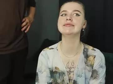 Freechat robert_lisa on Chaturbate