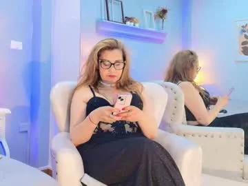 samanthamilf__ on Chaturbate 