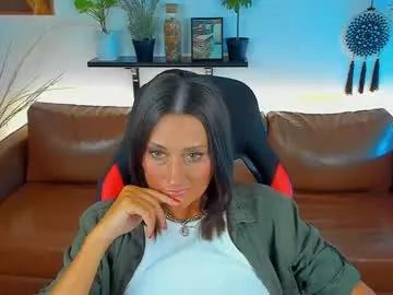 sarahholly on Chaturbate 