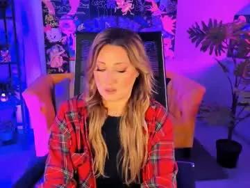 sarahholly on Chaturbate 