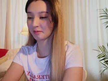 sarasuo on Chaturbate 